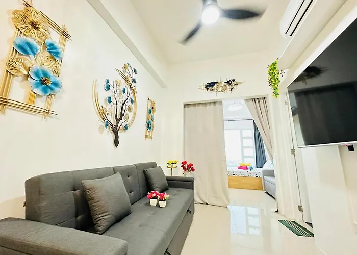 Group-friendly With Mall Access 4*