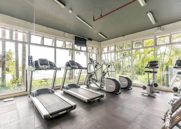 Aparthotel Group-friendly With Mall Access Cebu
