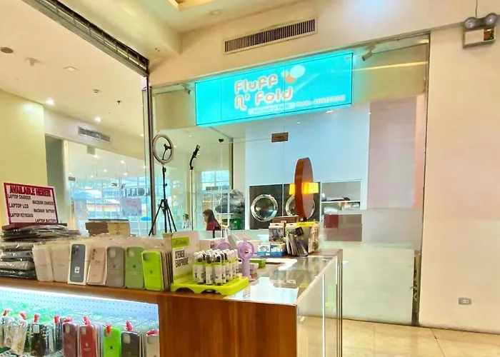 Group-friendly With Mall Access Aparthotel